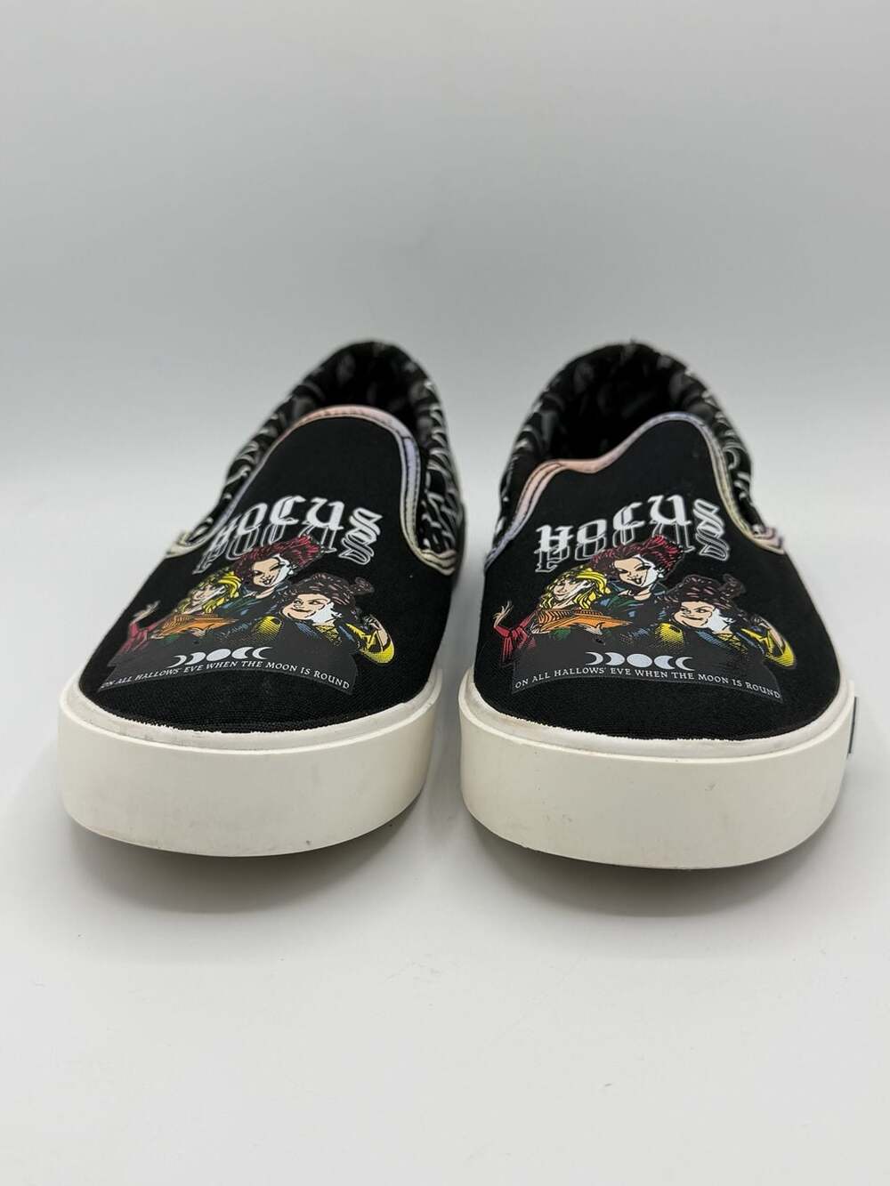 Disney Hocus Pocus Sanderson Sisters Ground Up Slip On Shoes Womens 8.5 - Picture 3 of 11